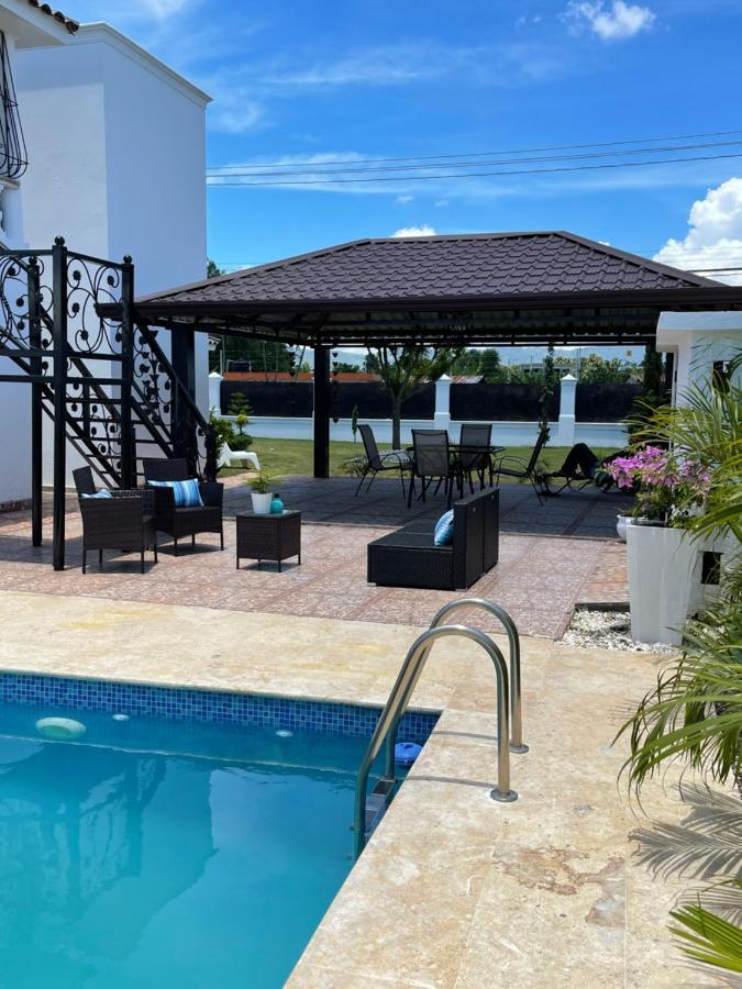 The Gil Place Villa Santiago De Los Caballeros Exterior photo