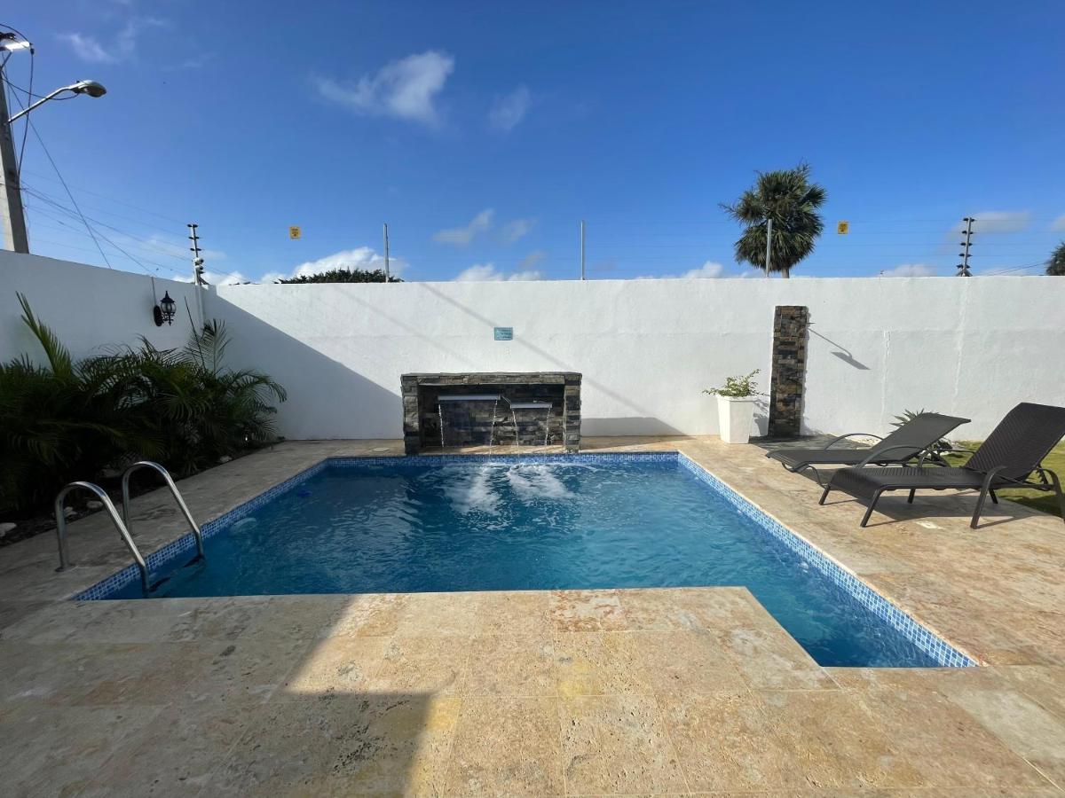 The Gil Place Villa Santiago De Los Caballeros Exterior photo